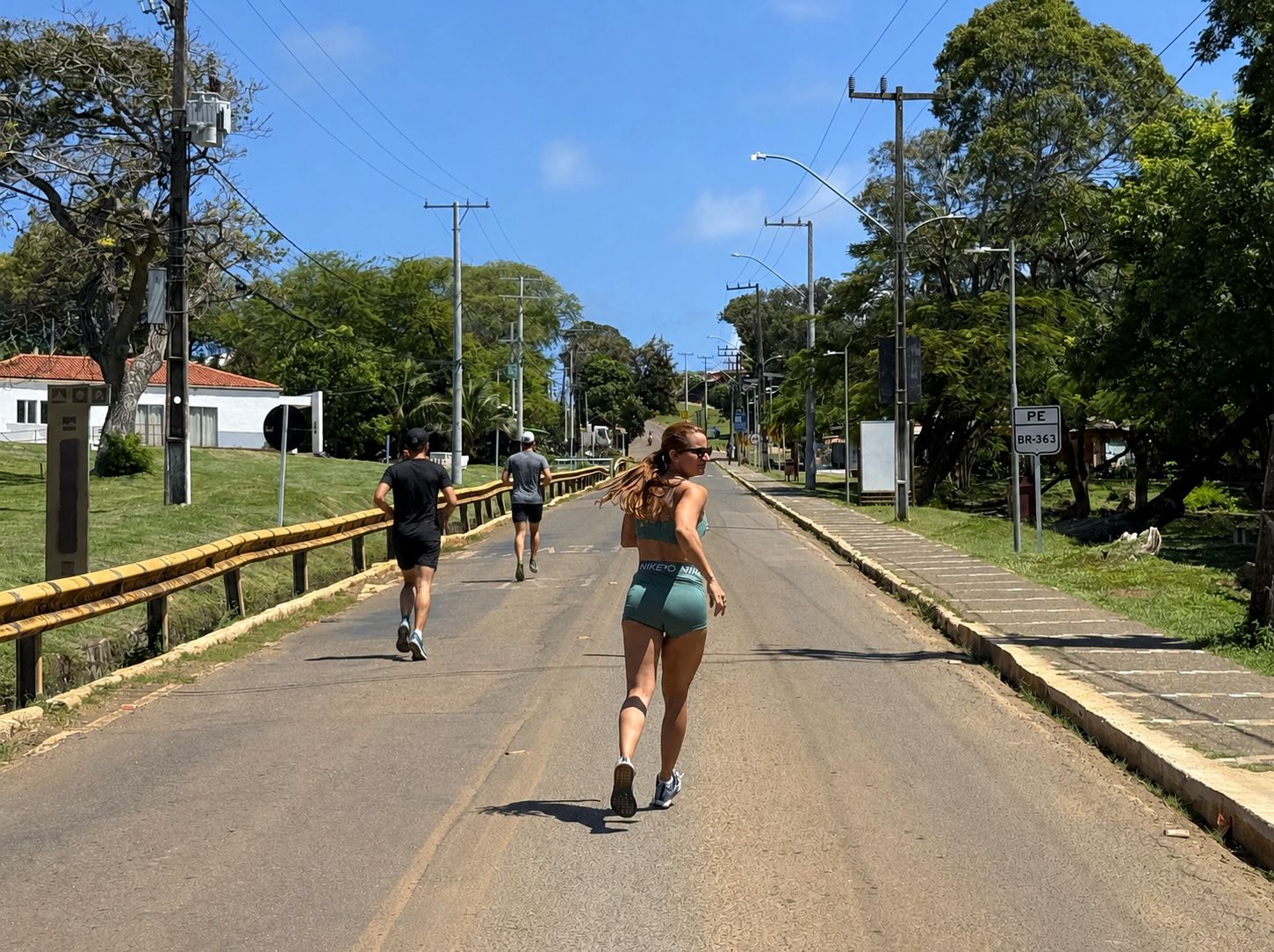 Corrida asfalto estrada